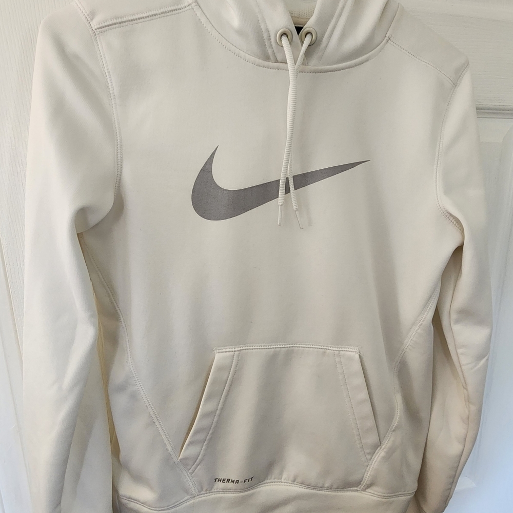 Women's NIKE Therma-FIT Hoodie - Picture 5 of 5